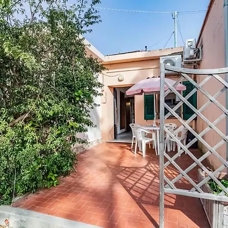 Degli Stecchi Apartment *